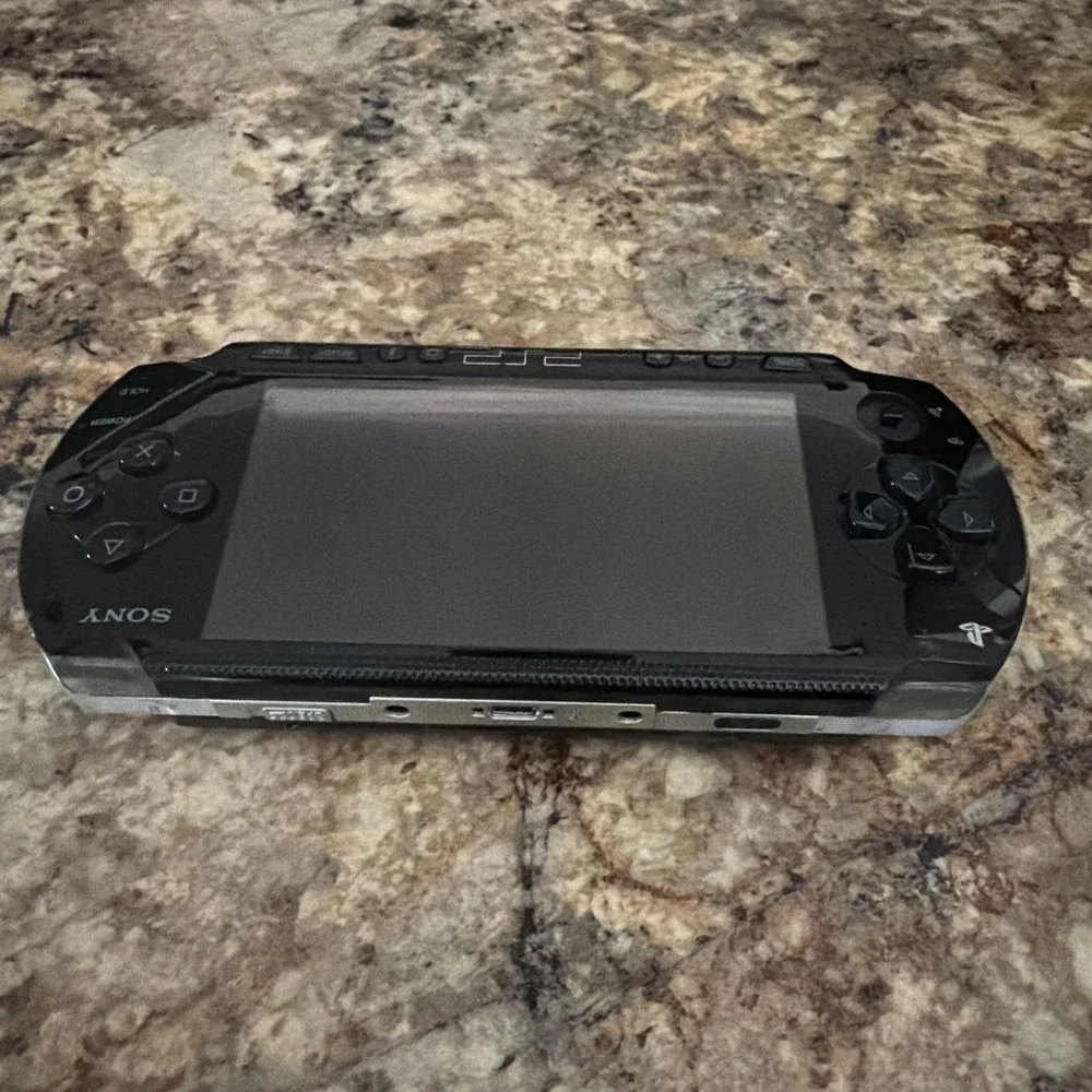 Sony PlayStation Portable PSP-1001 - Black; Parts/Repair